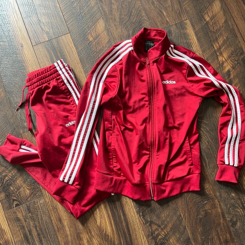 adidas tracksuit - medium